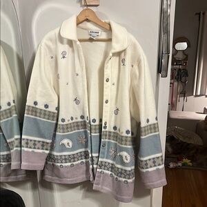 Alfred Dunner Cream and Blue Patterned fleece Jacket